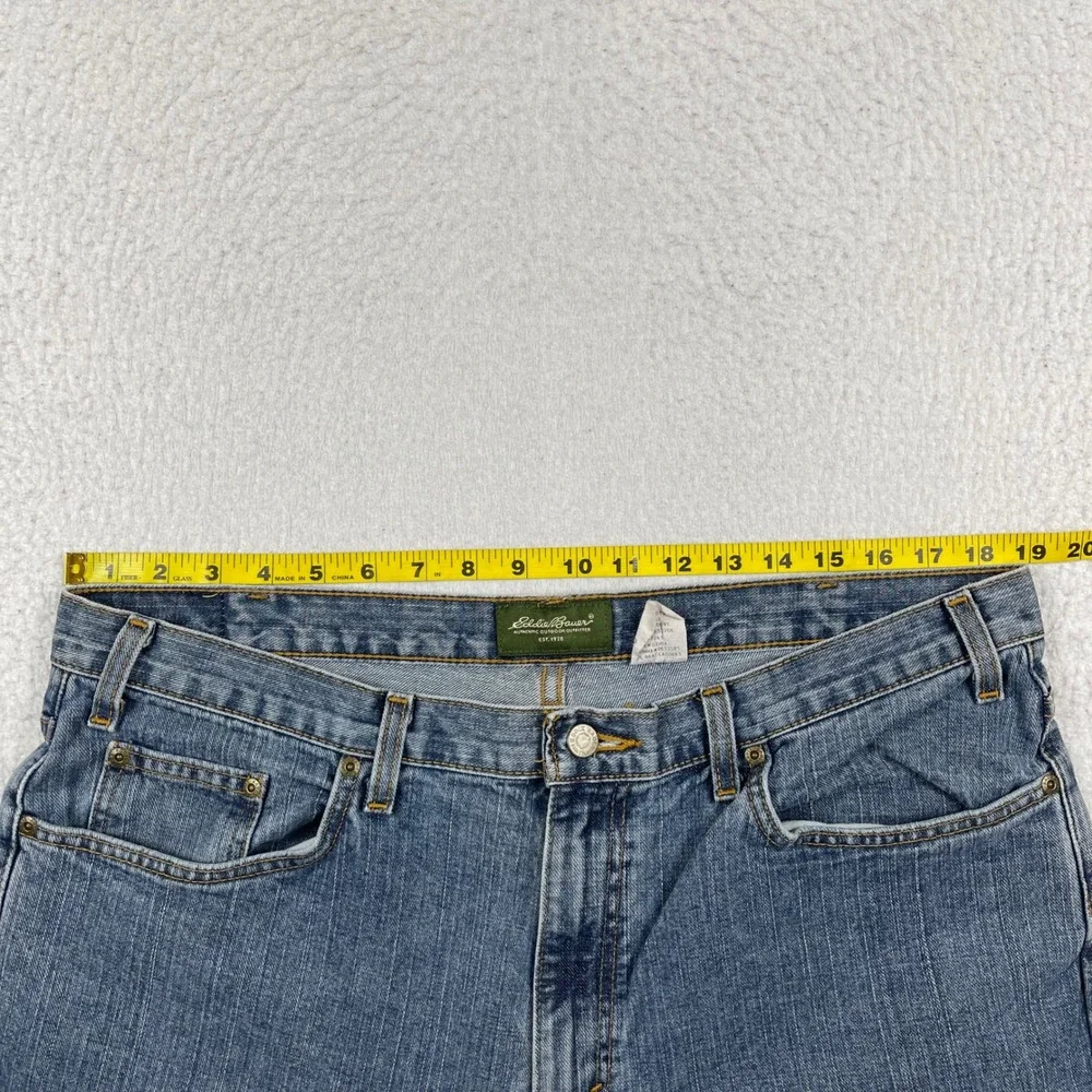 Eddie Bauer Original Fit Jeans Mens 38x30 Blue Cotton Straight Leg Denim Vintage